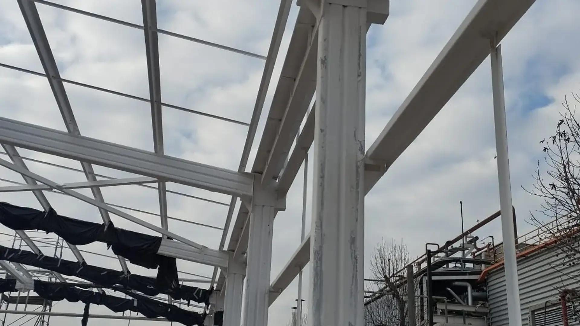 Galpón industrial recién pintado en Quilicura